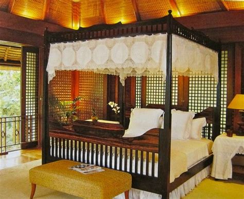 upholstered in Tagalog .